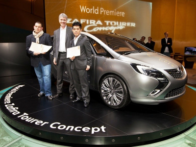 Η Opel βραβεύει