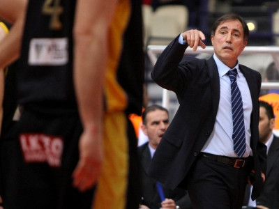 Ικανοποίηση για δύο