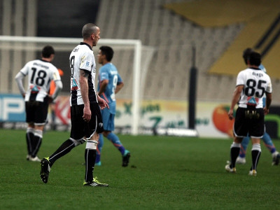 Αποδοκιμασίες από τον κόσμο