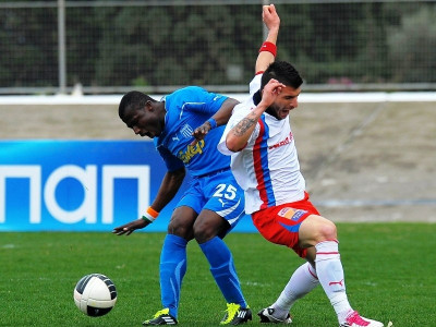 Συμπληρώνει… με Φοφανά