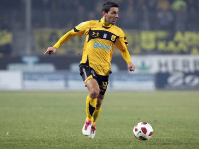 Σηκώνουν τα μανίκια