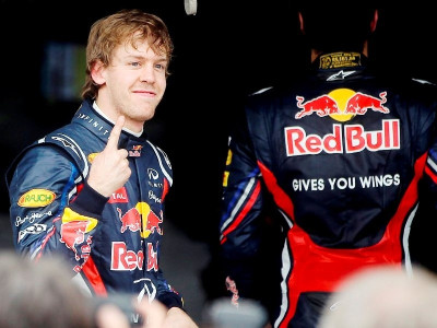 Σαν «ταύρος» σε υαλοπωλείο