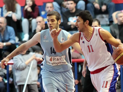 Μόνος απών ο Παππάς