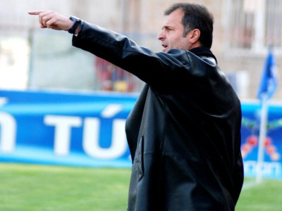 Παραμένει ο Καλαϊτζίδης!