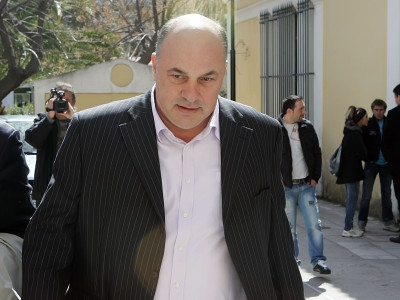 Στην Ευελπίδων ο Μπέος