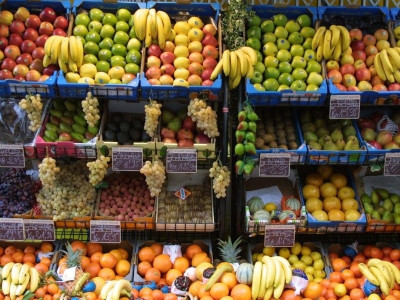 «Εδώ, η καλή πραμάτεια»