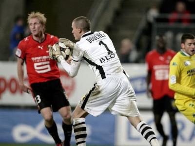 «Κοιτάζει» Ντουσέζ το… τριφύλλι