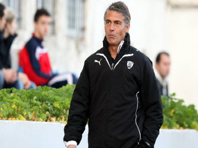 Ακολουθεί την πεπατημένη