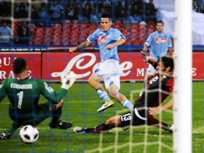 Κυνηγάει τη δεύτερη θέση