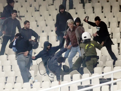 Δεν μπορούν τα παλικάρια