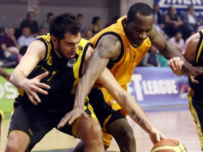 «Μάχη» για την πρόκριση
