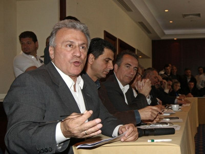 «Στα γήπεδα οι αποφάσεις»