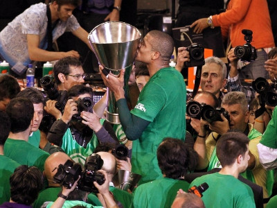 Ο Δίας φορούσε πράσινα!