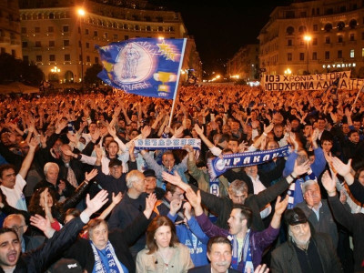 «Βροντερό» μήνυμα στήριξης