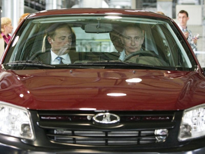Το νέο Lada Granta