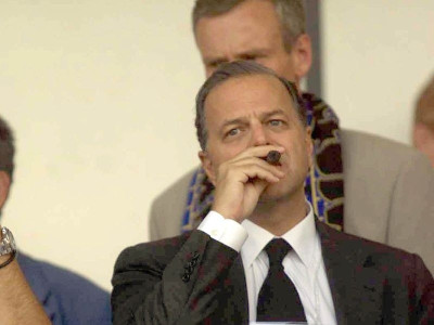 Προσέγγιση σε Μυτιληναίο!