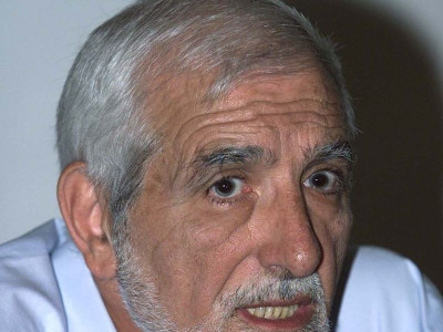 Νέα επαφή με Δέδε