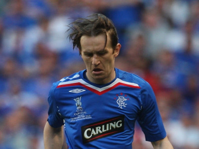 Ανανέωσε ο Πάπατς