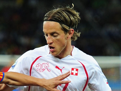 «Τιμή μου η Γιούβε»