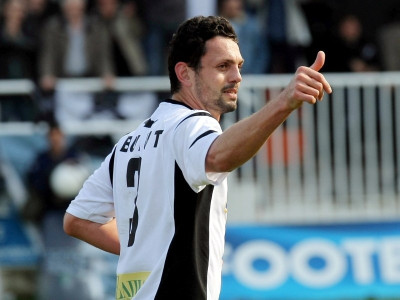 «Απλήρωτος ο Μπουλούτ!»