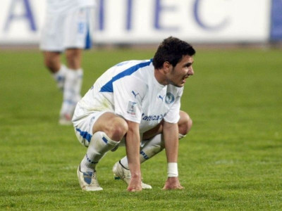 Παρακολουθεί Παπαστεριανό