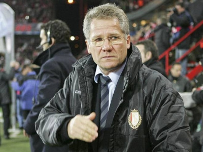 Κάλεσμα από Στεάουα σε Μπόλονι