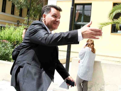 «Ξεβρακώθηκαν»!