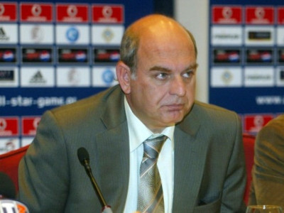 «Να μην ισχύσει η αδειοδότηση»