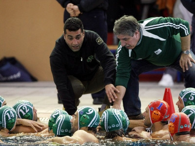 «Αυτοί που γελούσαν τώρα κλαίνε»