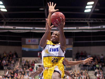 Ανανέωσε ο Πόλντινγκ