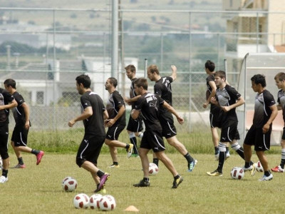 Άπαντες παρόντες στην «πρώτη»