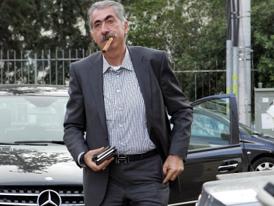 «Διαψεύδω τα πάντα»