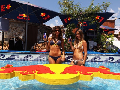 Του σαλονιού και του… Λιμανιού