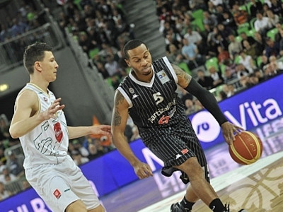 Τζέρελς και επίσημα