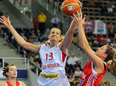 Στα ημιτελικά η Τσεχία
