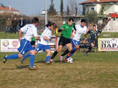Συνεχίζονται οι ανανεώσεις