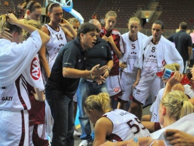 Τέλος ο Δικαιουλάκος!