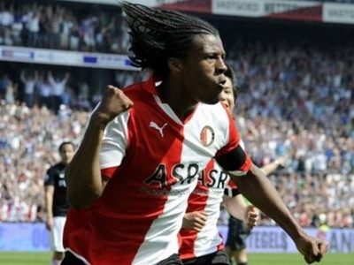 Στην Αϊντχόβεν ο Βαϊνάλντουμ