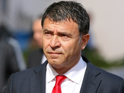 Ερωτηματικό η στάση Λεμονή!