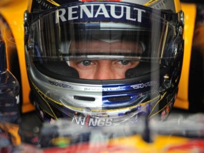 Ο Φέτελ σε στεγνό τερέν