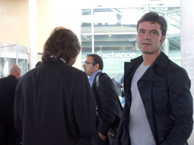 Γράφοντας στο αεροπλάνο…