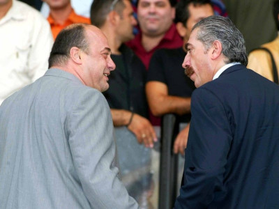 Τα «πιστόλια» και οι «νονοί»