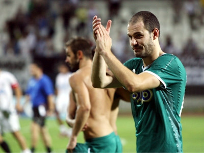 «Μία ομάδα στο γήπεδο»