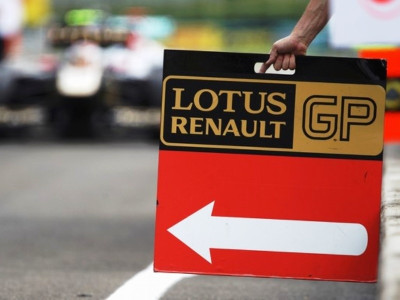 Ο Χάιντφιλντ και η φωτιά