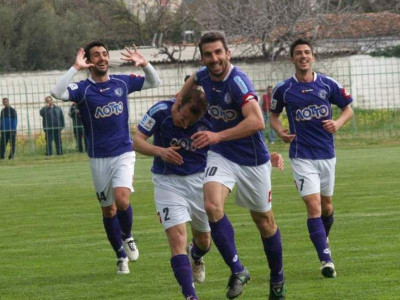 Μένουν… Ψαχνά!