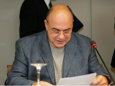 Μπέος:«Πολιτική η δίωξή μου» (photos)