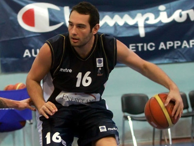 Αποχωρεί από Καβάλα ο Καραποστόλου