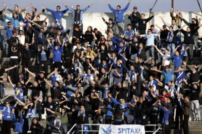 «Παραδώστε τις μετοχές!»