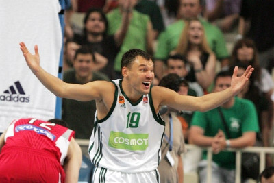 «Δεν είμαστε υποχρεωμένοι να αγαπάμε Ολυμπιακούς»!