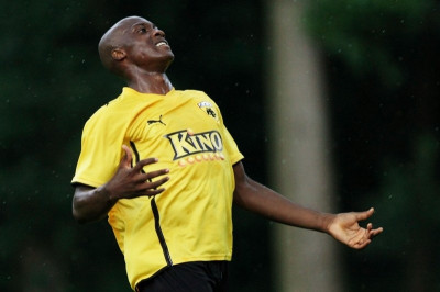 «Πονοκέφαλος» με Μπέλεκ!